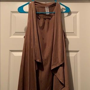 Suede hi low vest